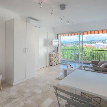 Appartement Wdf In The Heart Of Cannes!